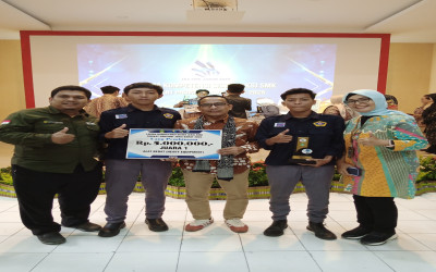 SMKN 2 INDRAMAYU RAIH JUARA 1 LKS JABAR BIDANG LOMBA TEKNIK ALAT BERAT